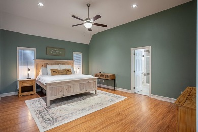 This beautiful home backs up to hole #3 on Idylwild Country Club on Idylwild Golf Club in Texas - for sale on GolfHomes.com, golf home, golf lot