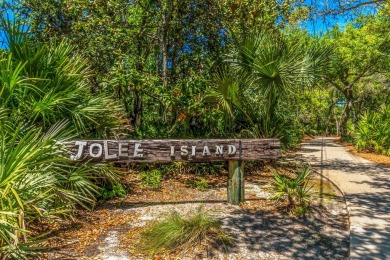 Main-Level Sandestin(R) Gem with Oversized Patio  Dream 
 on Sandestin Golf and Beach Resort - Raven in Florida - for sale on GolfHomes.com, golf home, golf lot