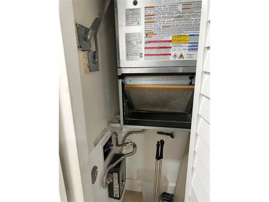 Beautifully renovated condo located in the desirable gated on Sunrise Lakes Phase IV Golf Course in Florida - for sale on GolfHomes.com, golf home, golf lot