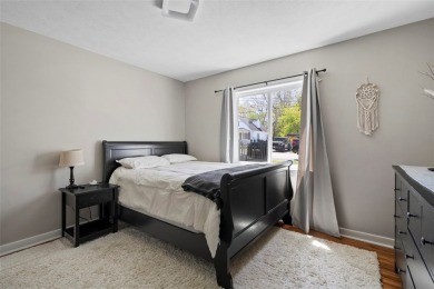 Wow! If you are looking for an absolute move in ready level on The Club At Shadow Lakes in Pennsylvania - for sale on GolfHomes.com, golf home, golf lot