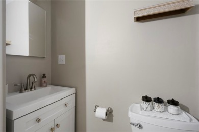 Wow! If you are looking for an absolute move in ready level on The Club At Shadow Lakes in Pennsylvania - for sale on GolfHomes.com, golf home, golf lot