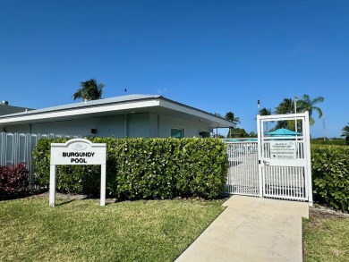55+ Beautiful Updated First Floor Corner Condo in Kings Point on Kings Point Golf -Flanders Way in Florida - for sale on GolfHomes.com, golf home, golf lot