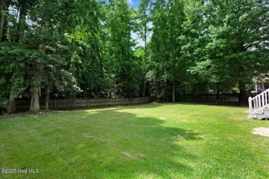 Welcome to this beautiful home in the prestigious Glen Laurel on The Neuse Golf Club in North Carolina - for sale on GolfHomes.com, golf home, golf lot