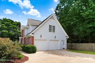Welcome to this beautiful home in the prestigious Glen Laurel on The Neuse Golf Club in North Carolina - for sale on GolfHomes.com, golf home, golf lot