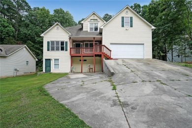Beautiful large home plus completely separate Inlaw suite!!! on Fairfield Plantation Golf and Country Club in Georgia - for sale on GolfHomes.com, golf home, golf lot