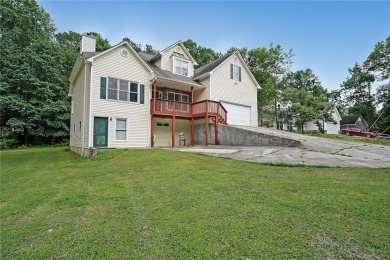 Beautiful large home plus completely separate Inlaw suite!!! on Fairfield Plantation Golf and Country Club in Georgia - for sale on GolfHomes.com, golf home, golf lot