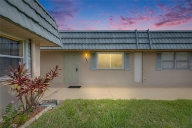 Fantastic opportunity to own a 2-bedroom, 2-bath condo in the on Kings Point Executive Golf Course in Florida - for sale on GolfHomes.com, golf home, golf lot