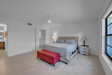 Embrace coastal dwelling in this fully updated condo, ideally on Jupiter Dunes Golf Course in Florida - for sale on GolfHomes.com, golf home, golf lot