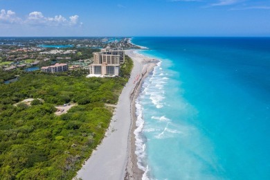 Embrace coastal dwelling in this fully updated condo, ideally on Jupiter Dunes Golf Course in Florida - for sale on GolfHomes.com, golf home, golf lot