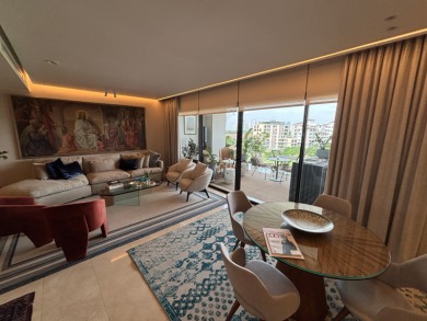 Apartment in Lantana of 415 m2 (4,467.02 SQFT)
Your Luxury Home on  in  - for sale on GolfHomes.com, golf home, golf lot