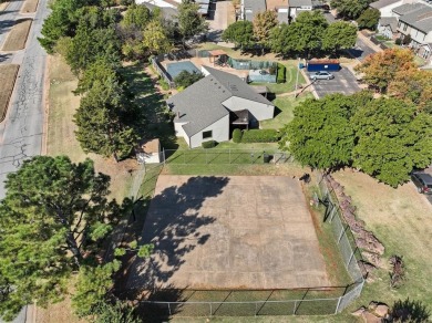 Stunning Home  in Central Edmond!
Discover the epitome of on KickingBird Golf Course in Oklahoma - for sale on GolfHomes.com, golf home, golf lot