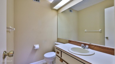 2 Premier suites, 2.5 baths - 2 story Glens Condominium in on Spruce Creek Golf Club in Florida - for sale on GolfHomes.com, golf home, golf lot