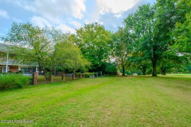 Make your appointment today to tour this beautiful townhouse in on Hunting Creek Country Club in Kentucky - for sale on GolfHomes.com, golf home, golf lot