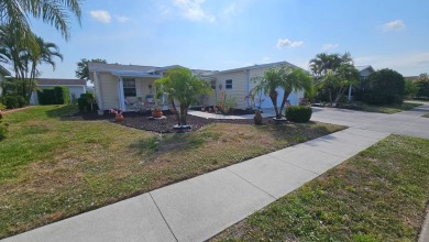 Discover this 2004 Jacobson manufactured home boasting a on The Riverside Golf Club in Florida - for sale on GolfHomes.com, golf home, golf lot