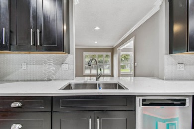 Welcome home! This beautifully updated and well-maintained on Mainlands Golf Club in Florida - for sale on GolfHomes.com, golf home, golf lot