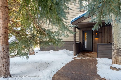 This Snowmass Villa townhome is truly a Jewel box -comfortable on The Snowmass Club in Colorado - for sale on GolfHomes.com, golf home, golf lot