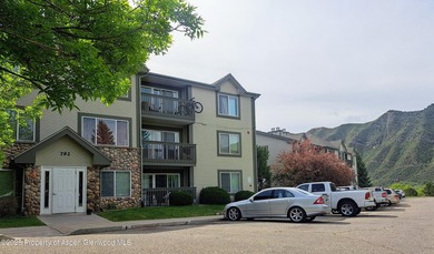Welcome to 792 Castle Valley Blvd, a well-maintained 2-bedroom on Lakota Canyon Ranch and Golf Club in Colorado - for sale on GolfHomes.com, golf home, golf lot