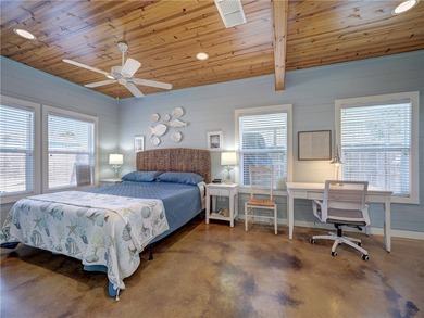 Attractive four bedrooms, 3.5 baths, free standing condo located on Palmilla Beach Golf Club in Texas - for sale on GolfHomes.com, golf home, golf lot