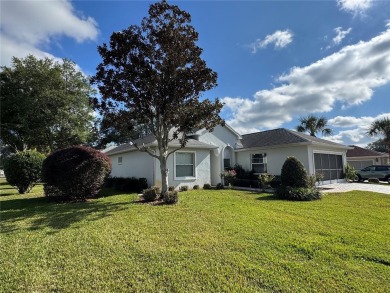 $10,000 price reduction and an excellent value for this home on Royal Oaks Golf Club in Florida - for sale on GolfHomes.com, golf home, golf lot