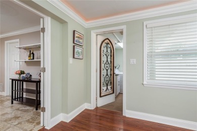 Meticulously maintained 2 bed, 2 bath Dunedin home featuring a on The Dunedin Country Club in Florida - for sale on GolfHomes.com, golf home, golf lot