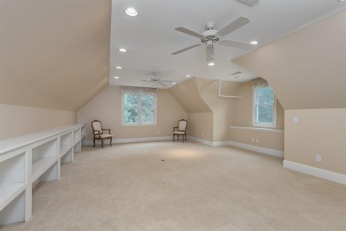 This stunning 4-bedroom, 4-bath home offers a refined living on Reynolds Lake Oconee - The Oconee in Georgia - for sale on GolfHomes.com, golf home, golf lot