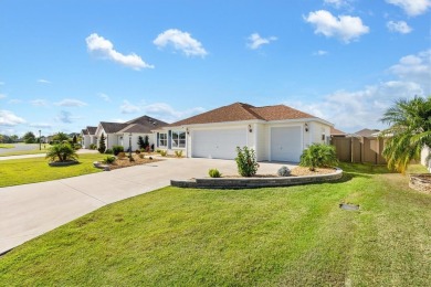 One or more photo(s) has been virtually staged. This home has a on Bella Glade Country Club - Lake County in Florida - for sale on GolfHomes.com, golf home, golf lot