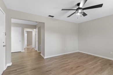 Buyer financing fell through. Well maintained quadraplex that is on Hilaman Park Golf Course in Florida - for sale on GolfHomes.com, golf home, golf lot