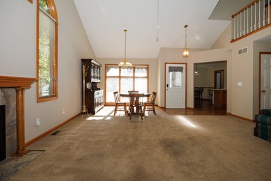 Don't miss this rare opportunity to move into a one-owner, 3 on Ironwood Golf Course in Illinois - for sale on GolfHomes.com, golf home, golf lot