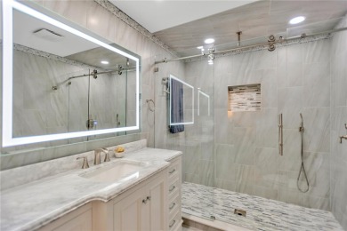 This magnificent 2-bedroom,2-bathroom villa, complete with a on Highland Lakes Executive Golf Course in Florida - for sale on GolfHomes.com, golf home, golf lot