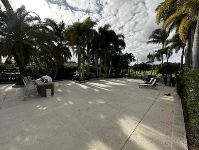 367 NW Foursome Lane on St. Lucie Trail Golf Club in Florida - for sale on GolfHomes.com, golf home, golf lot