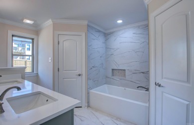 Stunning new construction home on a beautiful lot in Maumelle's on Maumelle Golf and Country Club in Arkansas - for sale on GolfHomes.com, golf home, golf lot