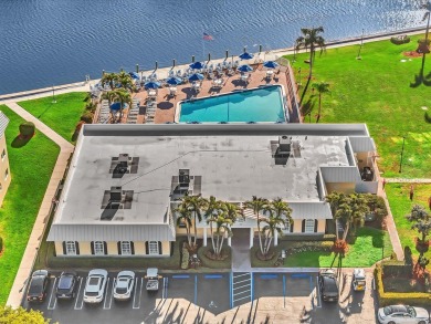 LOCATION, LOCATION, LOCATION!RARELY AVAILABLE - DIRECT on The Little Club in Florida - for sale on GolfHomes.com, golf home, golf lot