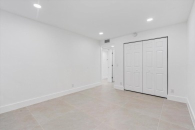 BEST VALUE in KINGS POINT! First Floor unit, entirely renovated on Kings Point Golf -Flanders Way in Florida - for sale on GolfHomes.com, golf home, golf lot