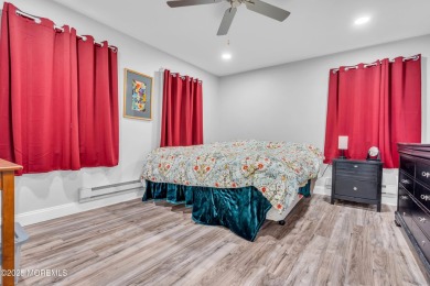 Welcome to this gorgeous turn-key Bedford Model situated on a on Keswick Village Golf Course in New Jersey - for sale on GolfHomes.com, golf home, golf lot