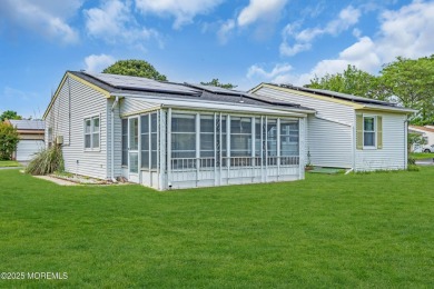 Welcome to this gorgeous turn-key Bedford Model situated on a on Keswick Village Golf Course in New Jersey - for sale on GolfHomes.com, golf home, golf lot