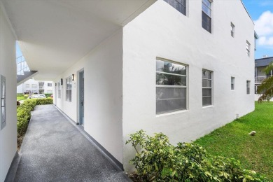 BEST VALUE in KINGS POINT! First Floor unit, entirely renovated on Kings Point Golf -Flanders Way in Florida - for sale on GolfHomes.com, golf home, golf lot