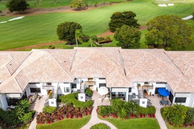 Beautifully renovated 3-bedroom, 2-bath first-floor residence on Quail Ridge Golf Course and Country Club in Florida - for sale on GolfHomes.com, golf home, golf lot