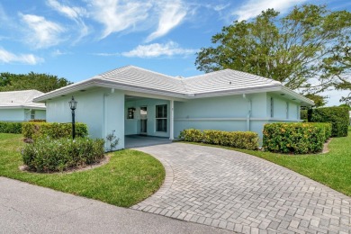 Welcome to 5 Slash Pine, a beautiful single family villa located on Delray Dunes Golf and Country Club in Florida - for sale on GolfHomes.com, golf home, golf lot
