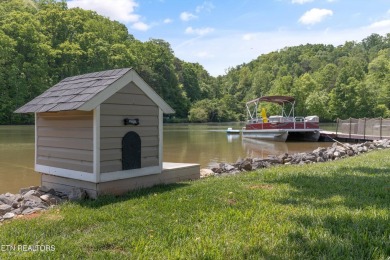 Lakefront Home in Tellico Village - Dockable, Level Lot on Tellico Village Golf Club in Tennessee - for sale on GolfHomes.com, golf home, golf lot