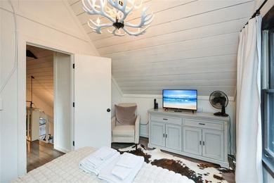 Charming Bungalow Cabin in Gated Big Canoe - Fully Furnished & on Big Canoe Golf Club - Cherokee in Georgia - for sale on GolfHomes.com, golf home, golf lot