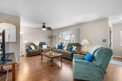 NO HOA** GENERATOR HOOKUP**  This well maintained 2-bedroom on North Lakes Golf Course in Florida - for sale on GolfHomes.com, golf home, golf lot