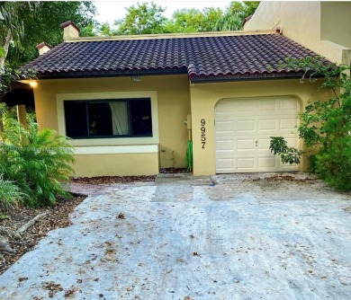 Beautifully remodeled townhouse in gated community. 3 bedrooms on Costa Greens Golf Club in Florida - for sale on GolfHomes.com, golf home, golf lot