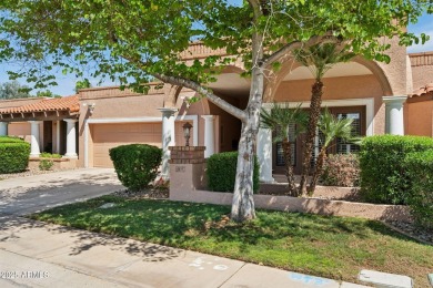 Single-level, move-in ready Townhouse with desirable split floor on McCormick Ranch Golf Club in Arizona - for sale on GolfHomes.com, golf home, golf lot