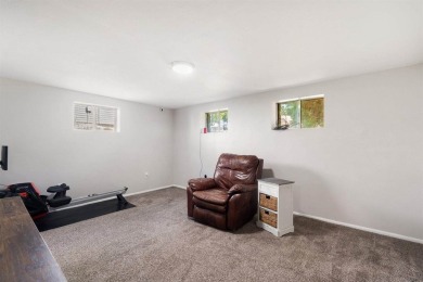 Don't miss this great investment opportunity! Duplex with lots on American Falls Golf Course in Idaho - for sale on GolfHomes.com, golf home, golf lot