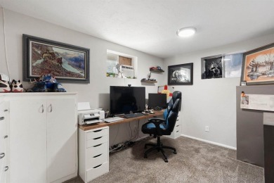 Don't miss this great investment opportunity! Duplex with lots on American Falls Golf Course in Idaho - for sale on GolfHomes.com, golf home, golf lot