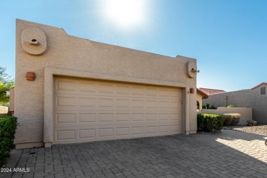 Lovely Cimmaron floor plan in sought after Palo Verdee into this on Palo Verde Golf and Country Club in Arizona - for sale on GolfHomes.com, golf home, golf lot