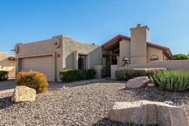 Lovely Cimmaron floor plan in sought after Palo Verdee into this on Palo Verde Golf and Country Club in Arizona - for sale on GolfHomes.com, golf home, golf lot