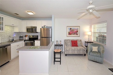 Turn Key, 1st floor, completely renovated 1/1 in Vista Gardens on Vero Beach South Golf Course in Florida - for sale on GolfHomes.com, golf home, golf lot