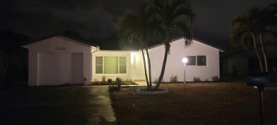 Step into luxury! This fully remodeled 4-bed, 2-bath stunner on Forest Oaks Golf Club in Florida - for sale on GolfHomes.com, golf home, golf lot
