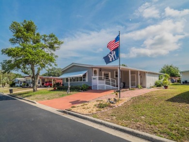 Welcome to this spacious, 2 bedroom, 2 bathroom home with loads on Plantation Golf Club in Florida - for sale on GolfHomes.com, golf home, golf lot